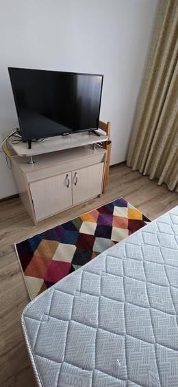 Garsoniera de Inchiriat | Calea Bucuresti langa Tribunal | Etaj 2 | Bloc cu Lift - 13