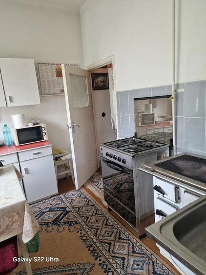 Casă cu 2 camere cu Teren 330 Mp în Lunei