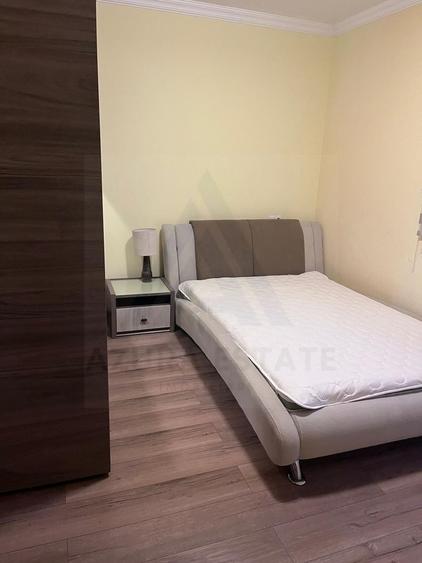 Apartament cu 3 camere semidecomandat, mobilat în Terezian