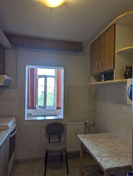 Apartament cu 2 camere decomandat în 9 Mai