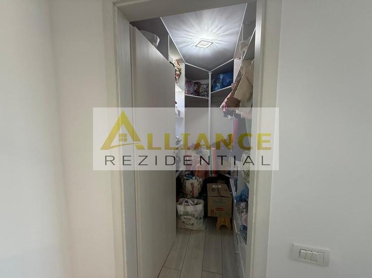 Casă cu 3 camere cu Canalizare în Berceni