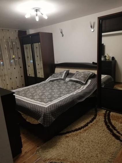 Crangasi proprietar inchiriez apartament 4 camere decomandat - 12