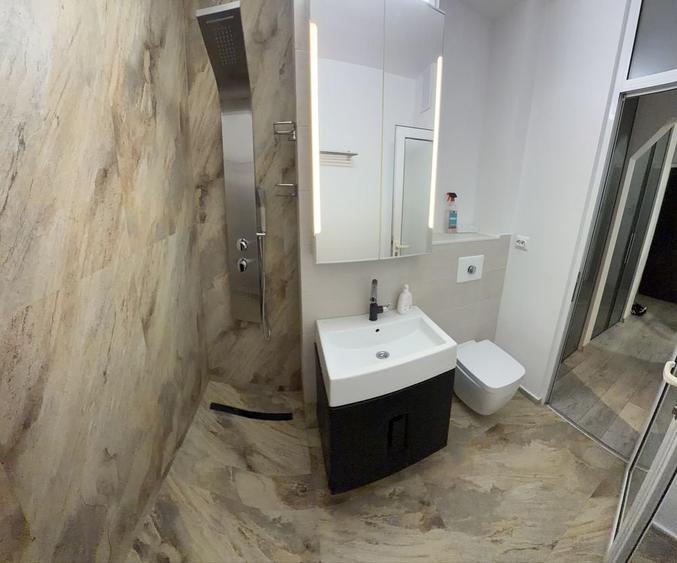 Apartament cu 2 camere decomandat în 9 Mai