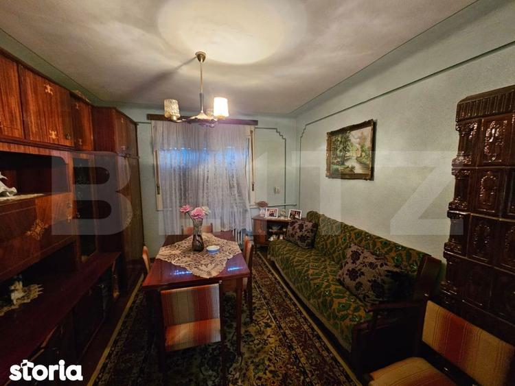 Casă cu 4 camere cu Teren 400 Mp în Central