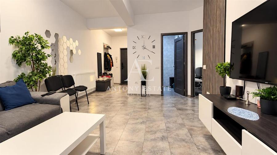 Apartament cu 3 camere decomandat, mobilat în Iosia