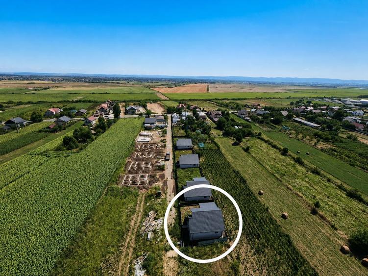 Casă individuală cu 3 camere cu Canalizare în Fântânele (Hemeiuș)