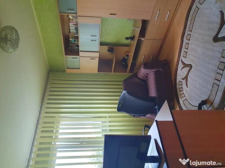 Apartament cu 2 camere decomandat în Crețuleasca