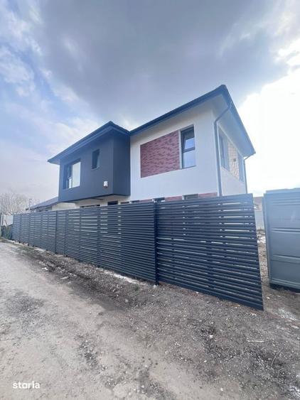 Casă cu 4 camere în Dârvari
