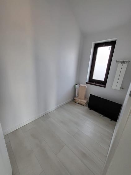 Casă individuală cu 4 camere cu Teren 379 Mp în Balotești