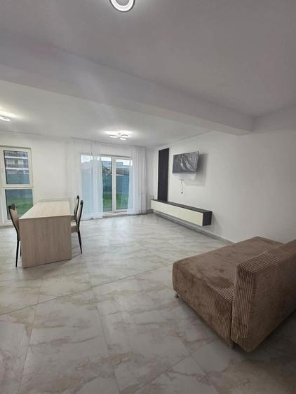 Apartament 2 camere, Tractoru, zona Coresi - 2