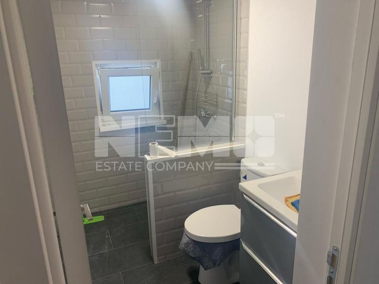 Spațiu comercial, de 160 mp, în Central