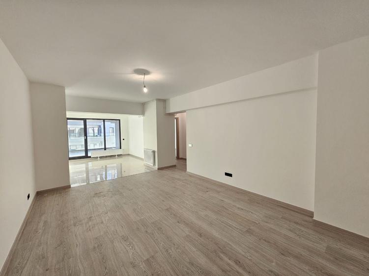 Apartament cu 2 camere decomandat în Dudești