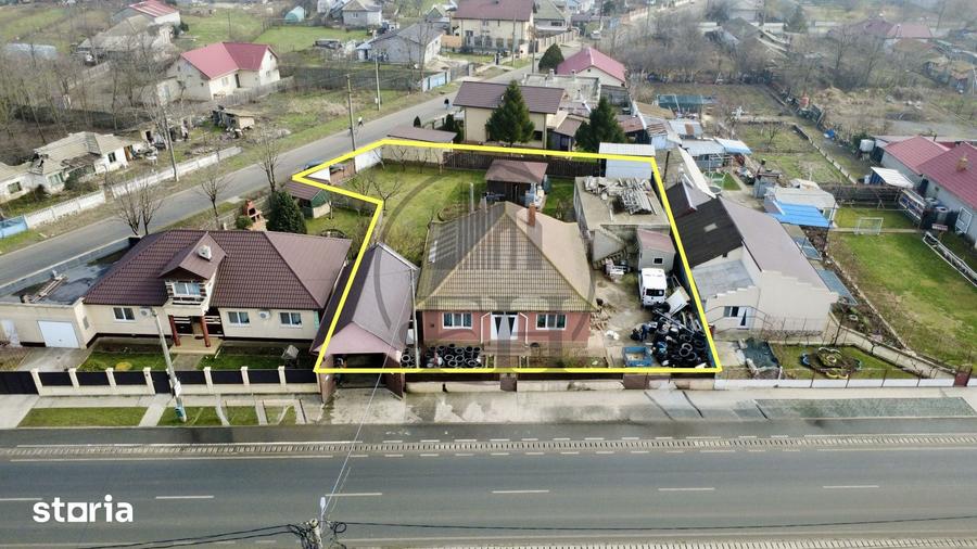Casă cu 4 camere cu Teren 1054 Mp în Corbu