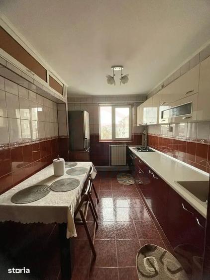 Apartament cu 2 camere decomandat în Micro 21