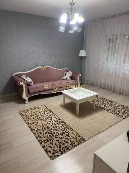 Apartament cu 3 camere decomandat, mobilat în 13 Septembrie