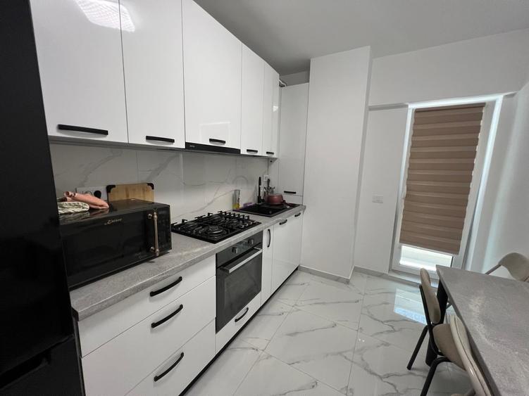 Apartament cu 2 camere decomandat, mobilat în Păcurari