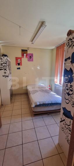 Apartament cu 3 camere decomandat, mobilat în Câmpia Turzii