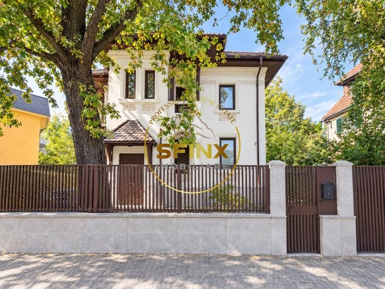 Casă individuală cu 5 camere cu Canalizare în Kiseleff