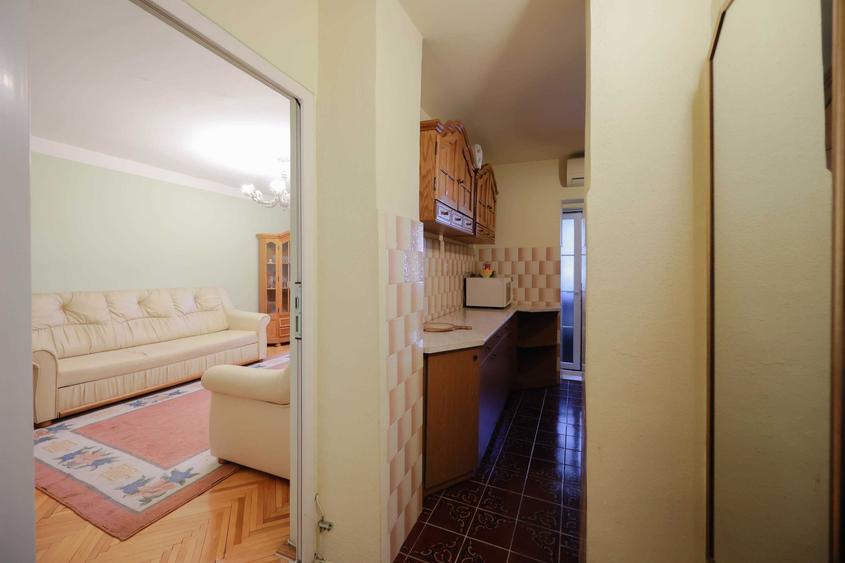 Apartament cu 2 camere decomandat în Dragoș Vodă