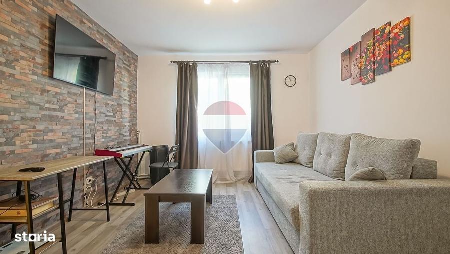 Apartament cu 2 camere semidecomandat în Florilor