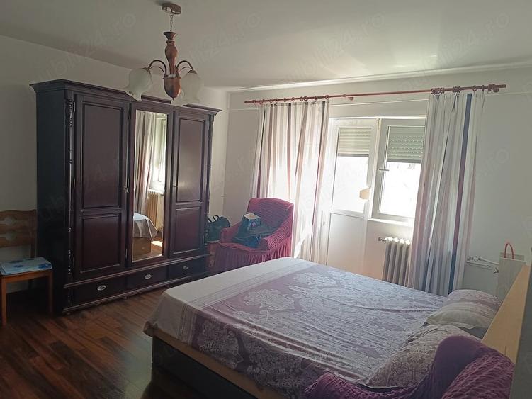 Apartament cu 2 camere semidecomandat în Rogerius