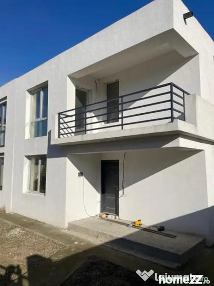 Casă cu 4 camere cu Teren 245 Mp în Central