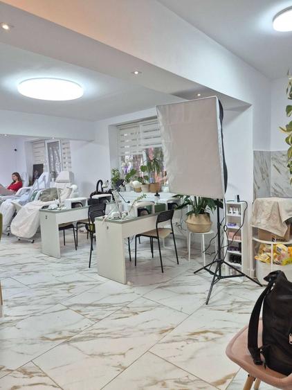Apartament cu 2 camere semidecomandat în Brâncoveanu