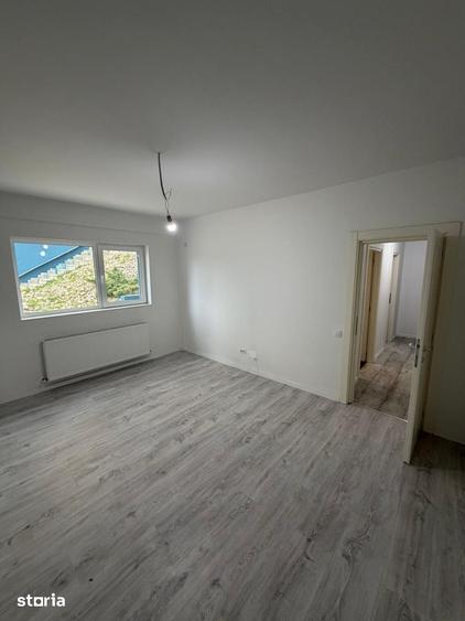 Garsonieră decomandată în Bucium
