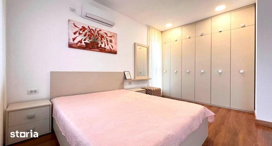 Casă cu 5 camere cu Teren 330 Mp în Ferme