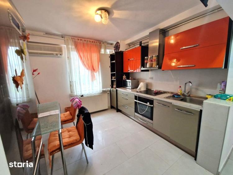 Apartament cu 4 camere în Ultracentral