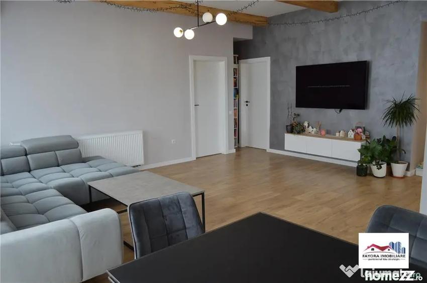 Apartament cu 3 camere decomandat în Unirii
