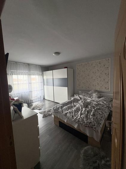 Apartament cu 2 camere decomandat în Carpați 2