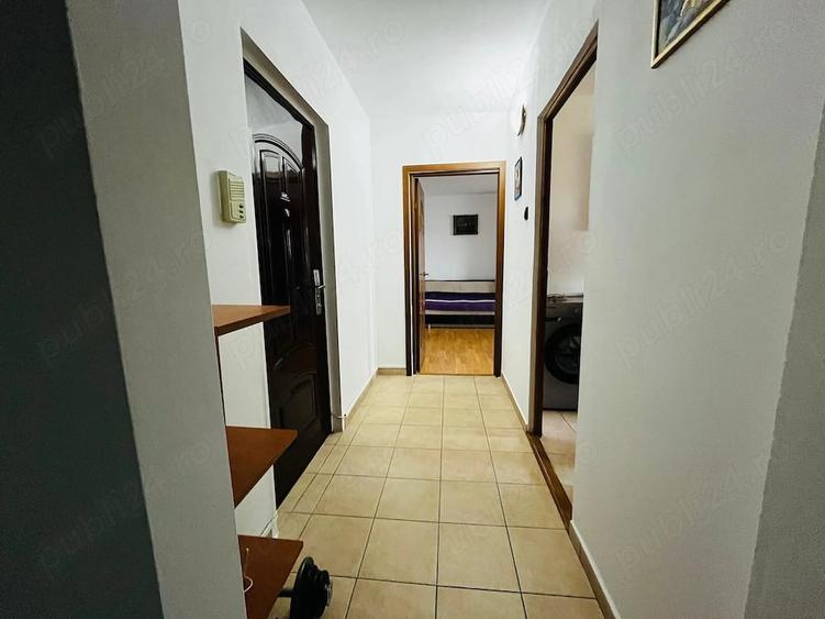 Apartament cu 2 camere decomandat în Steaua