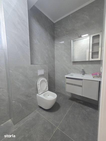 Casă cu 5 camere cu Canalizare în Dobroești