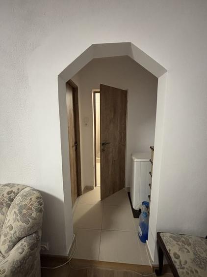 Apartament cu 2 camere semidecomandat în Titan