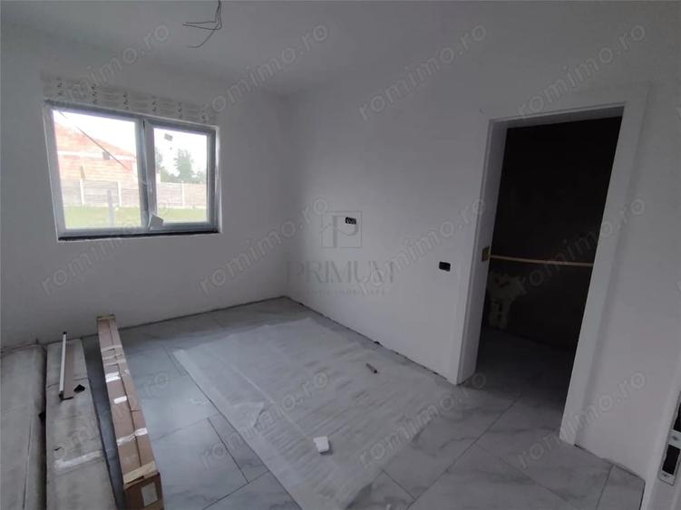 Duplex 4 camere - dormitor matrimonial - teren generos - 2