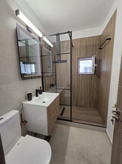 Apartament cu 2 camere în Centru Civic