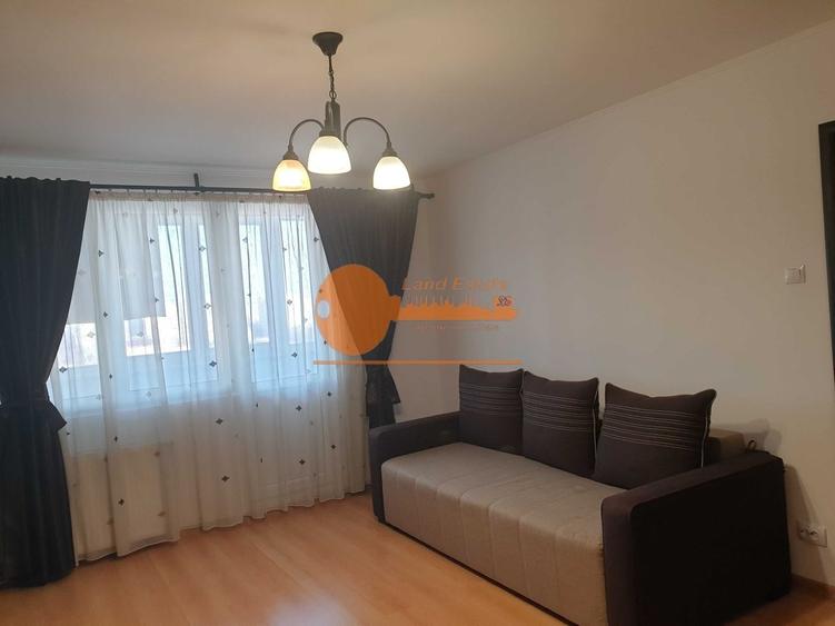 Apartament cu 2 camere decomandat, mobilat în Vatra Luminoasă