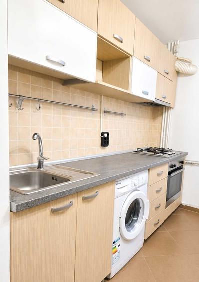 Apartament cu 2 camere decomandat în Berceni