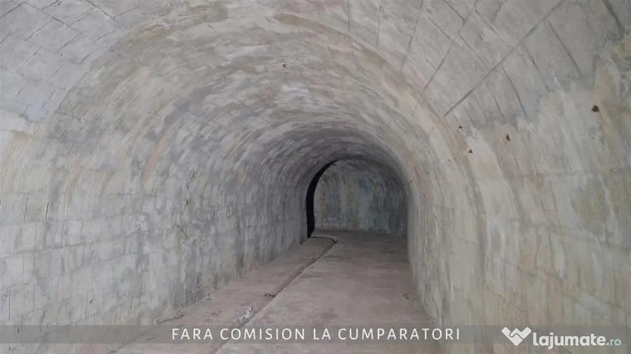 Spațiu comercial, de 472 mp, în Orlești
