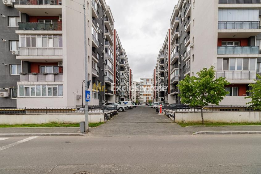 Apartament cu 3 camere decomandat, mobilat în Apărătorii Patriei