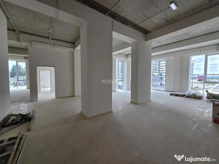 Spatiu de vanzare-Complex Azimut-COMISION 0% - 12