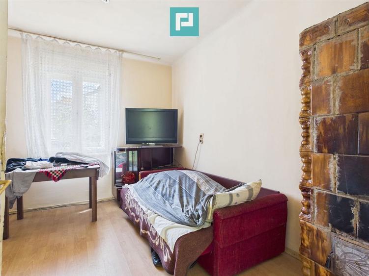 Casă cu 5 camere cu Teren 1130 Mp în Alfa