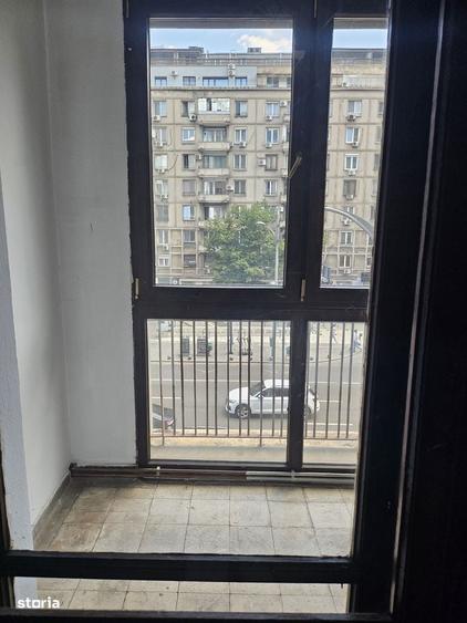 Apartament cu 3 camere în Magheru
