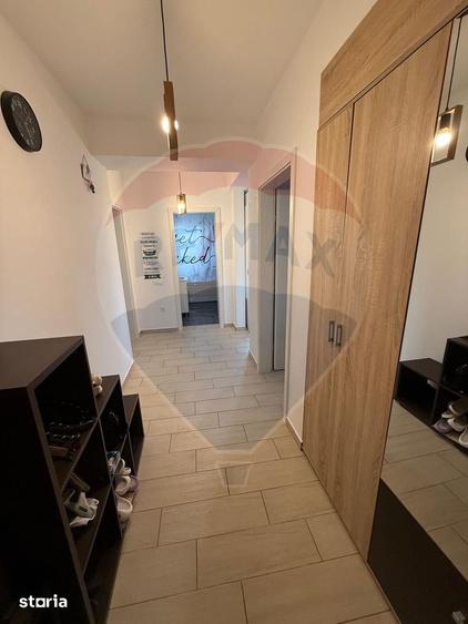 Apartament cu 2 camere decomandat, mobilat în Sânpetru