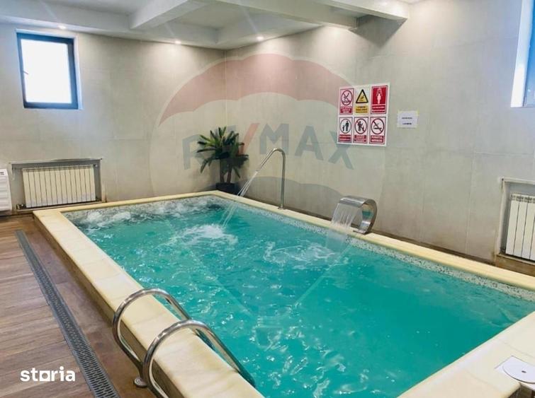 Spațiu comercial, de 1,415 mp, în Predeal