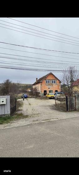 Casă cu 4 camere în Daneș