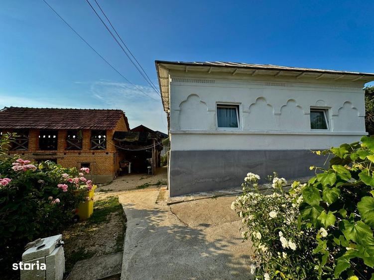Casă cu 3 camere cu Teren 666 Mp în Budeasa