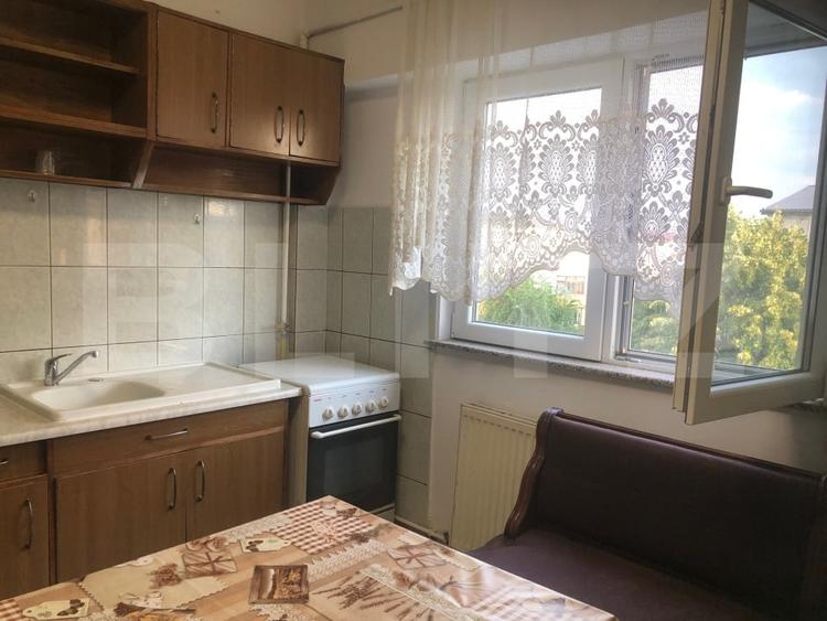 Apartament cu 2 camere decomandat, mobilat în Micro 17