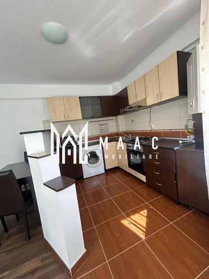 Apartament cu 3 camere decomandat, mobilat în Bujoreni